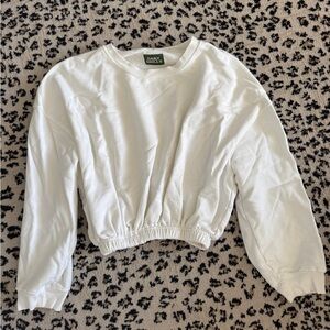 Daily Drills Classic White Cropped Sweatshirt